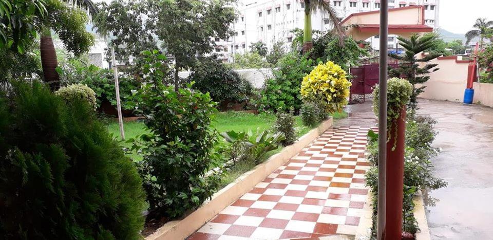 Hotel Guru Kripa Jamshedpur Exterior photo